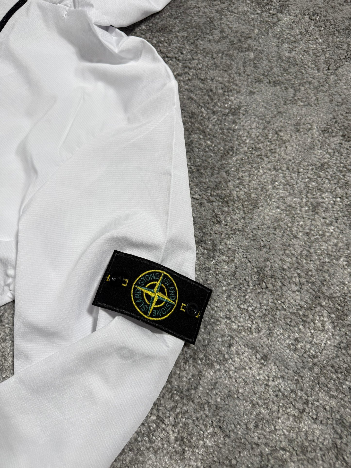 Conjunto Largo Stone Island