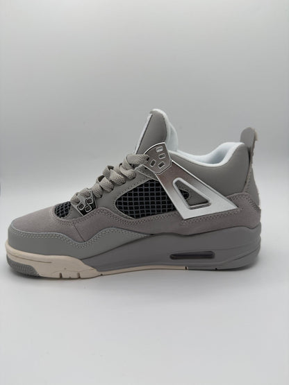 NIKE JORDAN RETRO GRIS