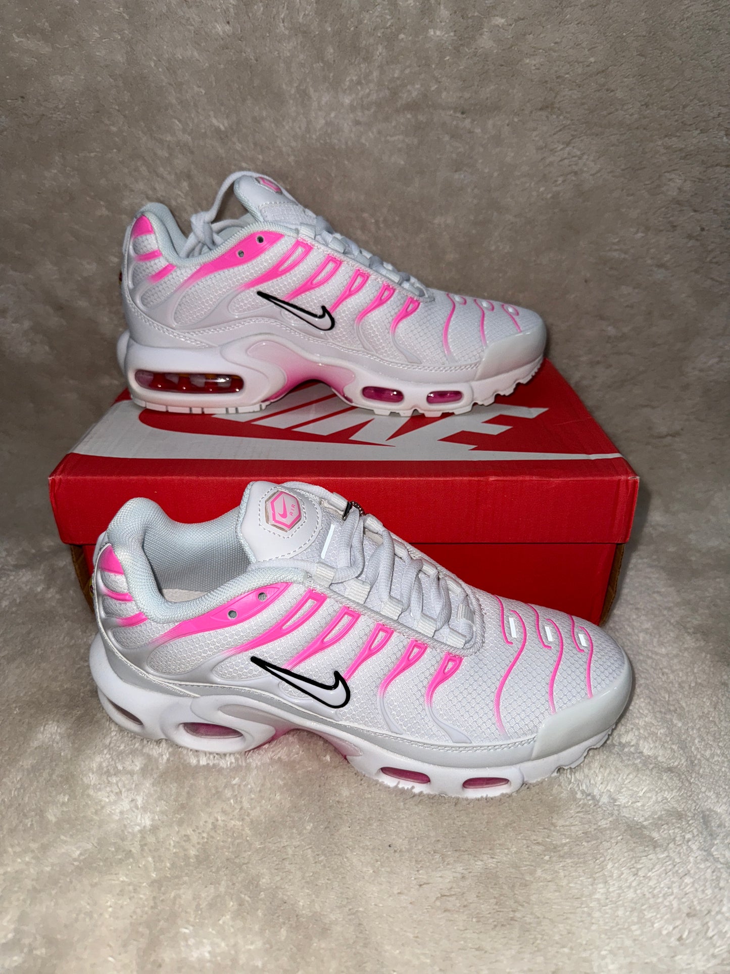 NIKE TN ROSA
