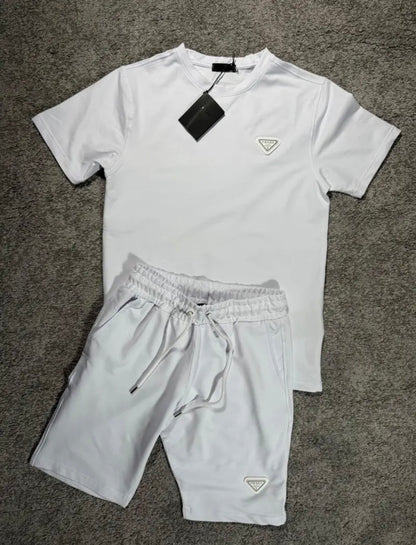 Conjunto corto Prada