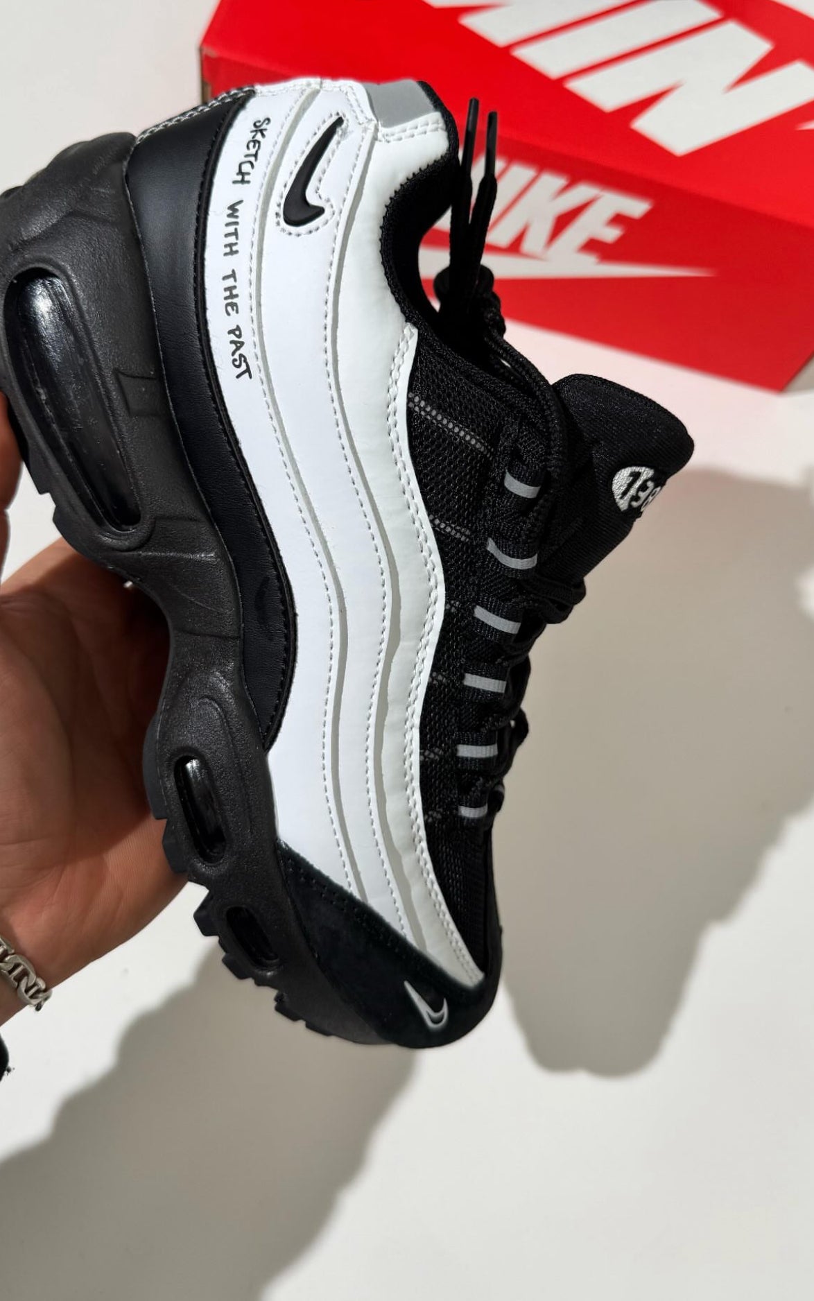 NIKE AIR MAX 95