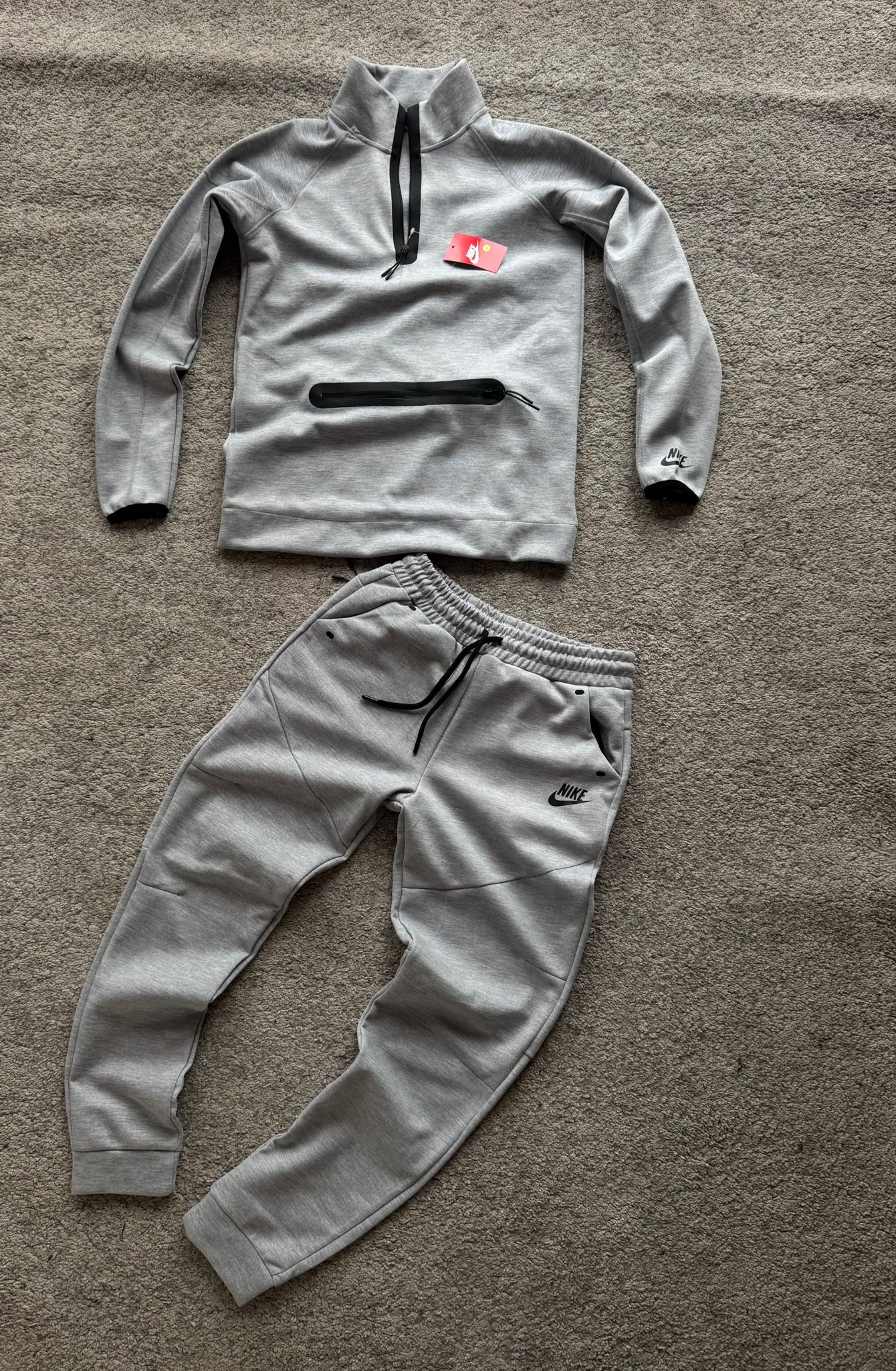 Nike tech