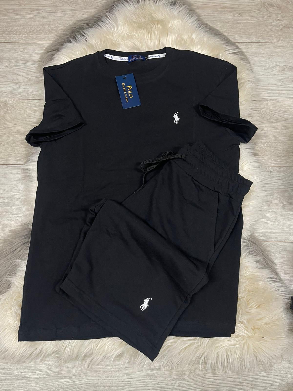 Polo corto