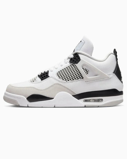 NIKE JORDAN