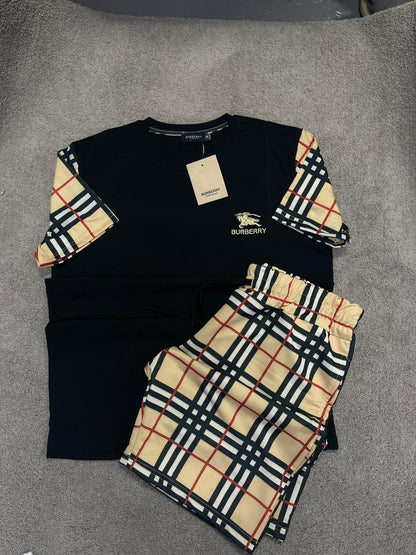 Conjunto corto Burberry