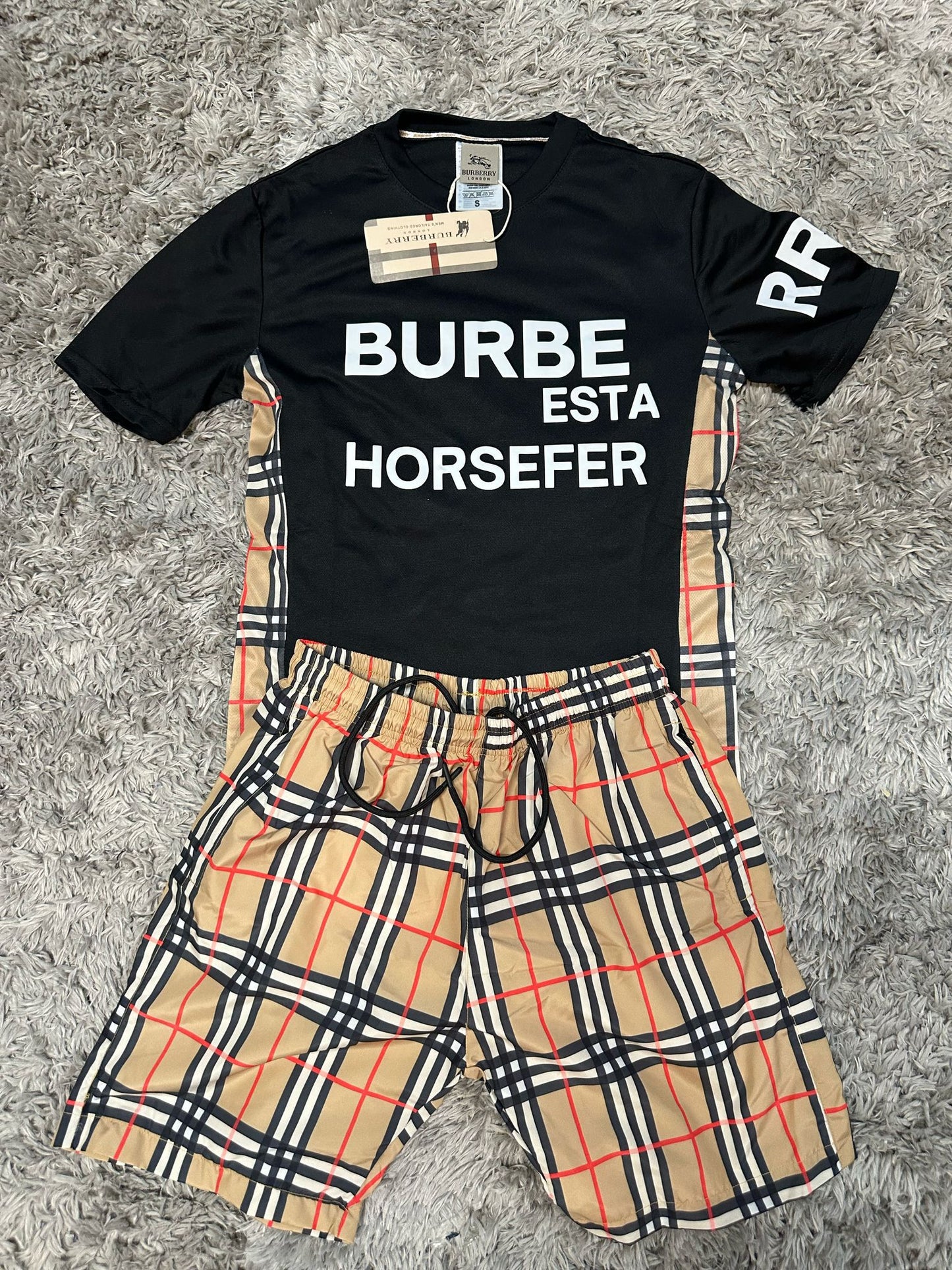 Conjunto corto Burberry