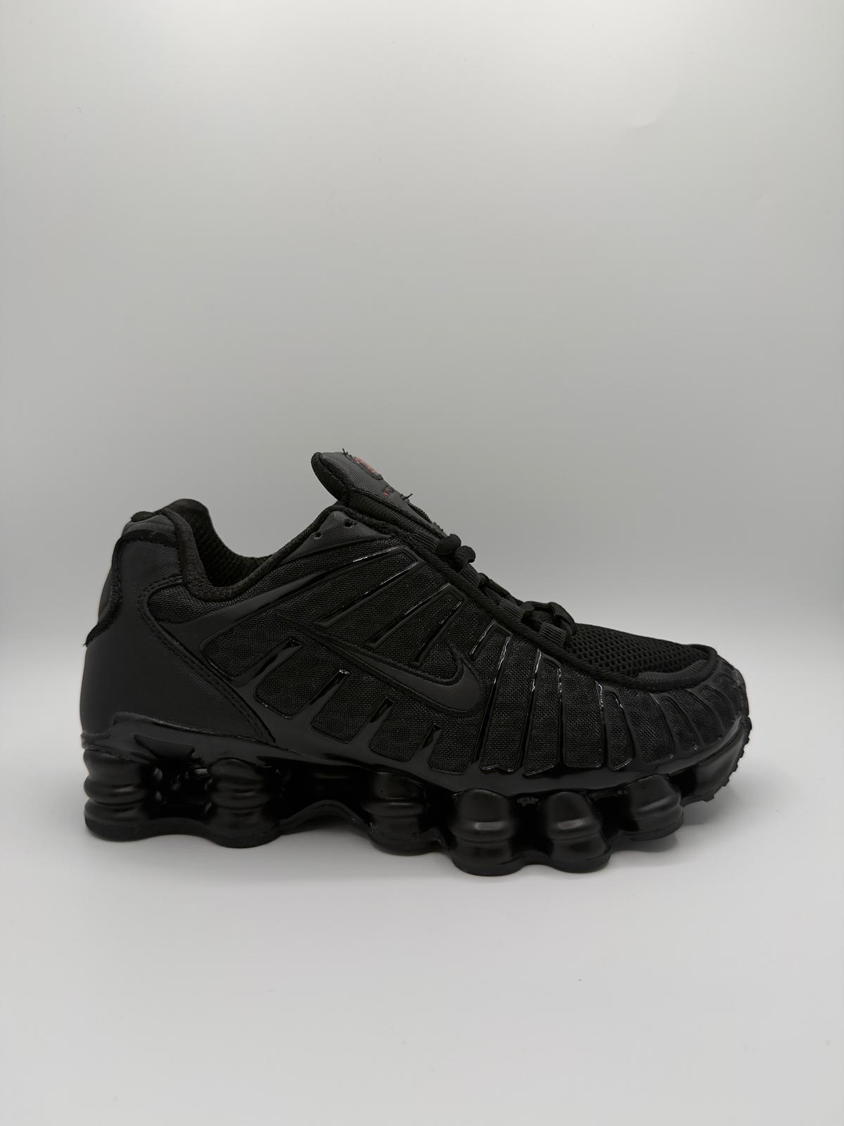 Nike Shox Negras