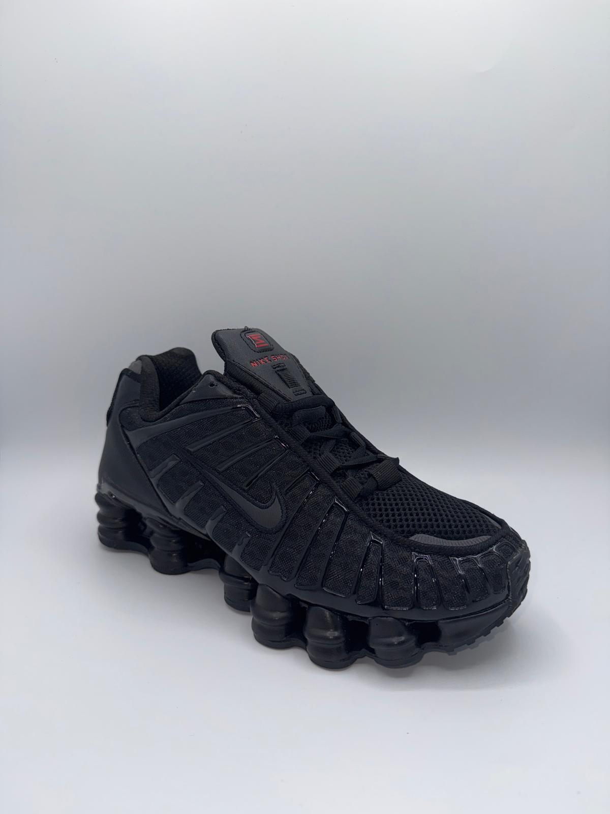 Nike Shox Negras