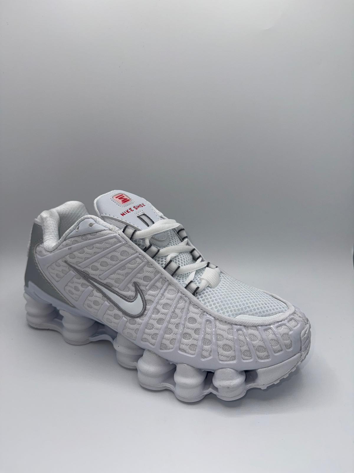 Nike Shox Blancas