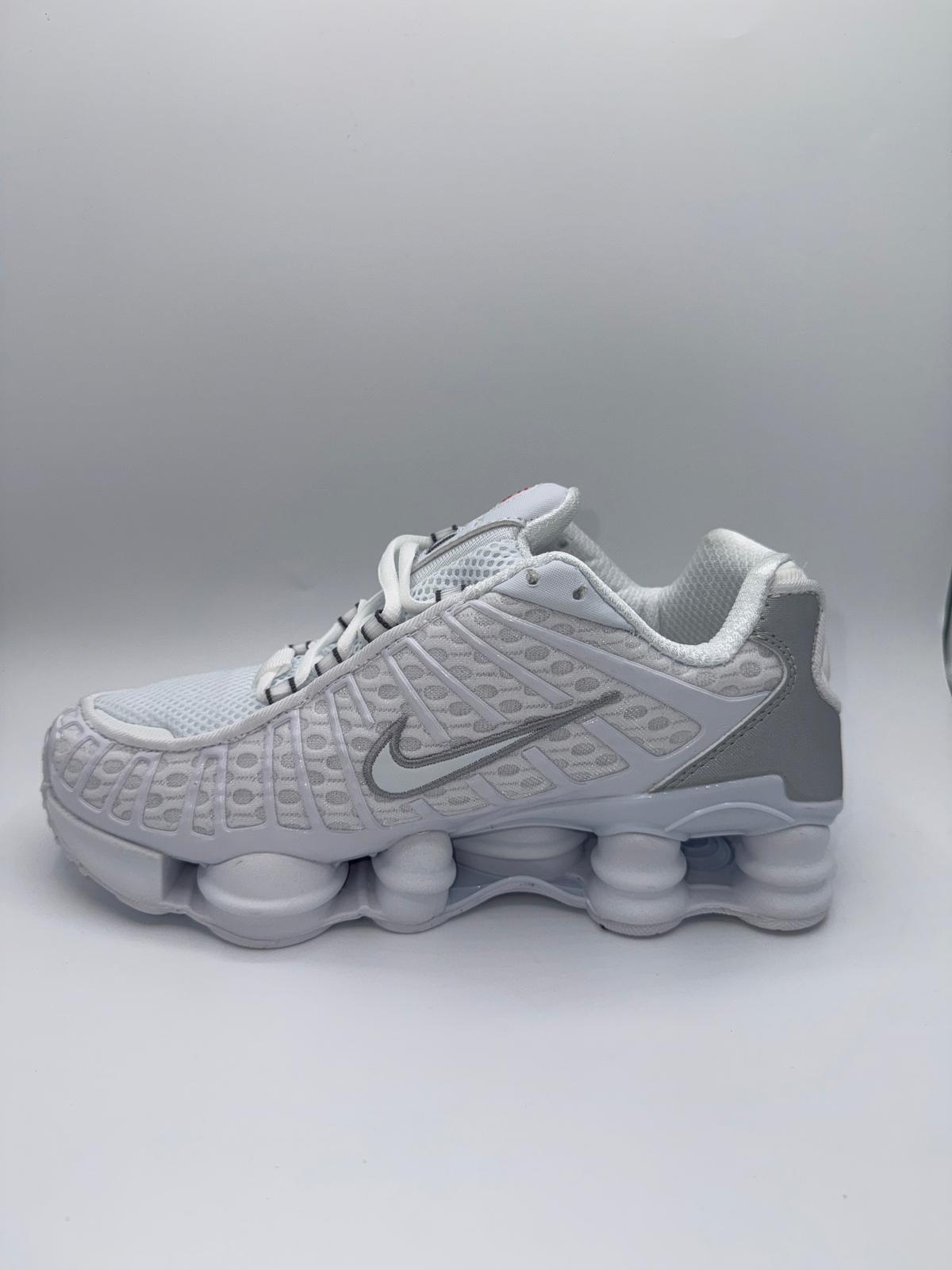 Nike Shox Blancas