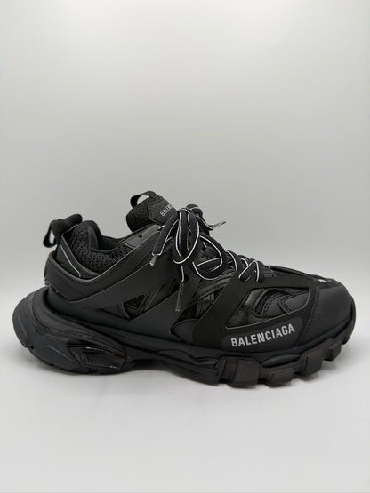 Balenciaga track