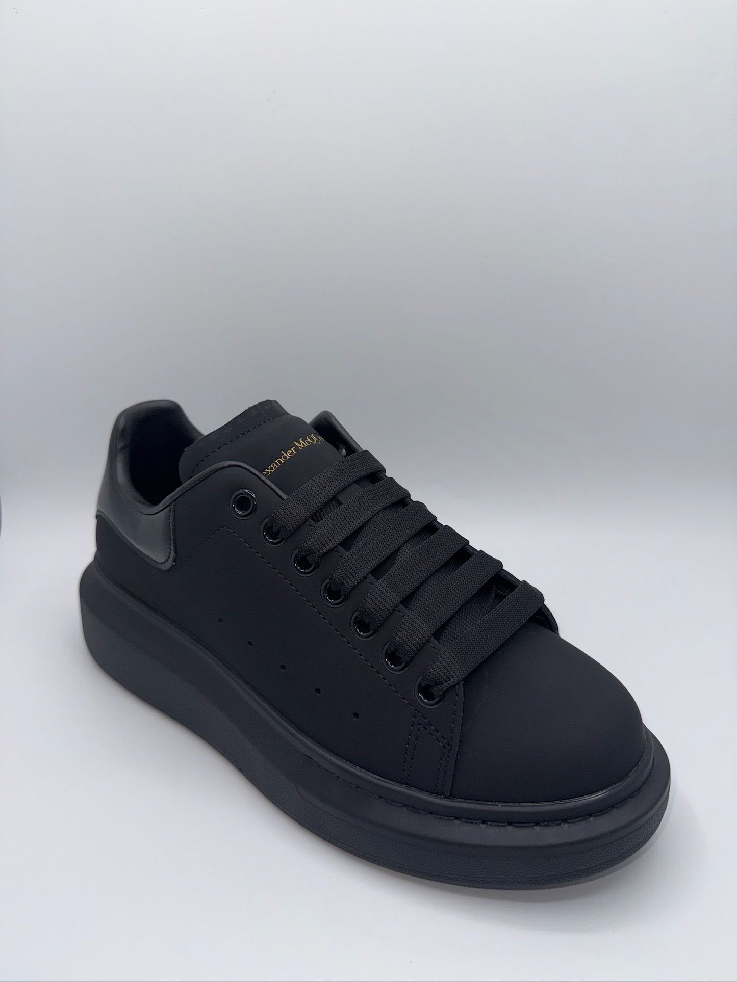 ALEXANDER MCQUEEN