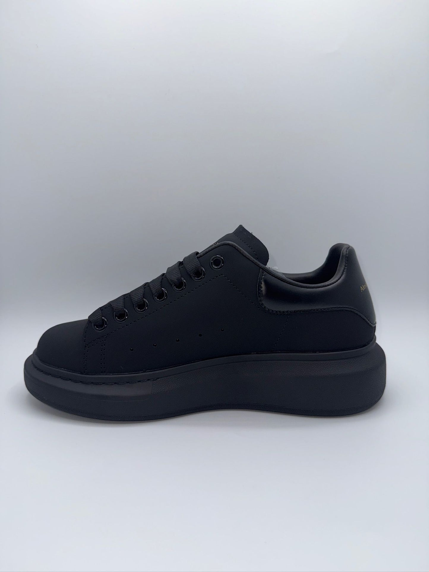 ALEXANDER MCQUEEN