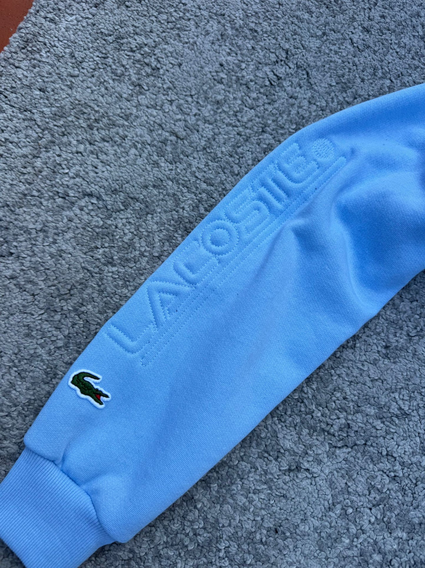 Conjunto Largo Lacoste