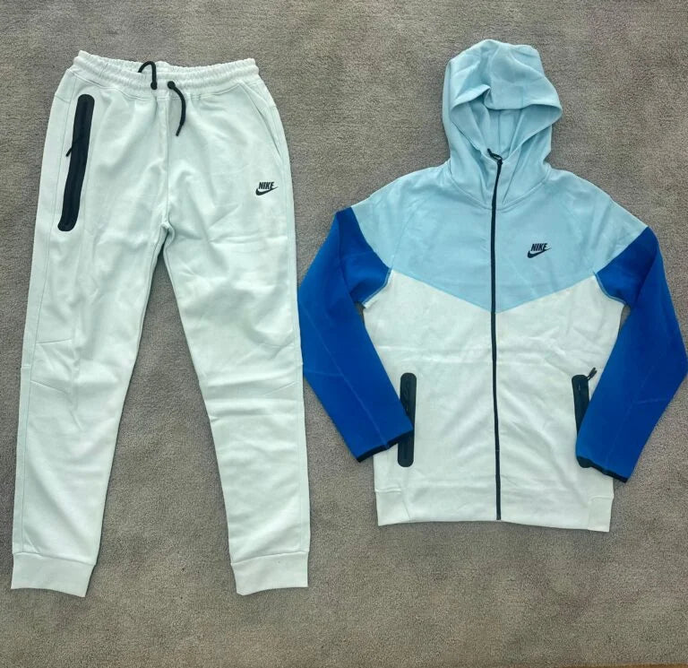 CHANDAL NIKE TECH