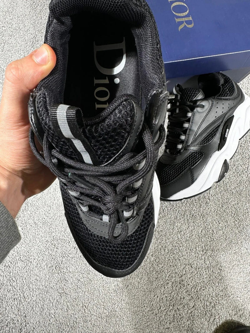 Dior B22