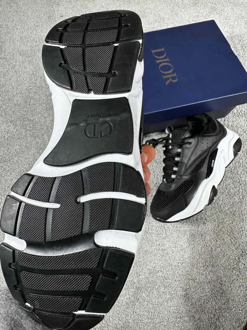 Dior B22